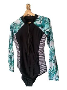 Long-Sleeve One-Piece Rash Guard Swimsuit - Black with Teal Leaf Print